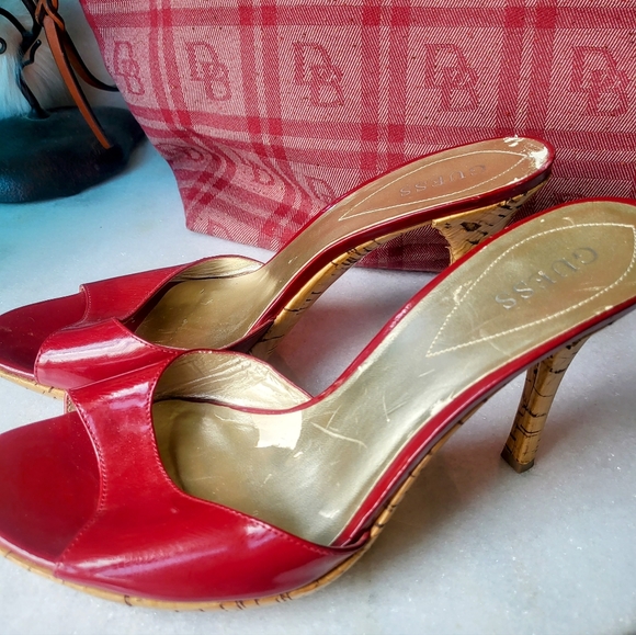 Guess Red Patent Platform Stiletto Heels - Picture 1 of 6
